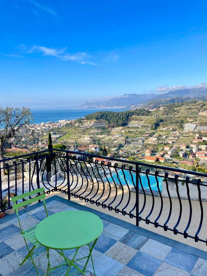 Villa Gaia - Luxury Villa, Pool & Wellness Rooms Bordighera Exteriör bild